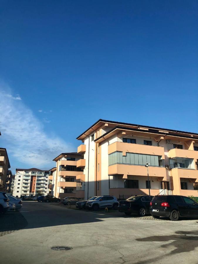 Garsoniera- Bulevard Dem Radulescu Ramnicu Valcea Exterior foto